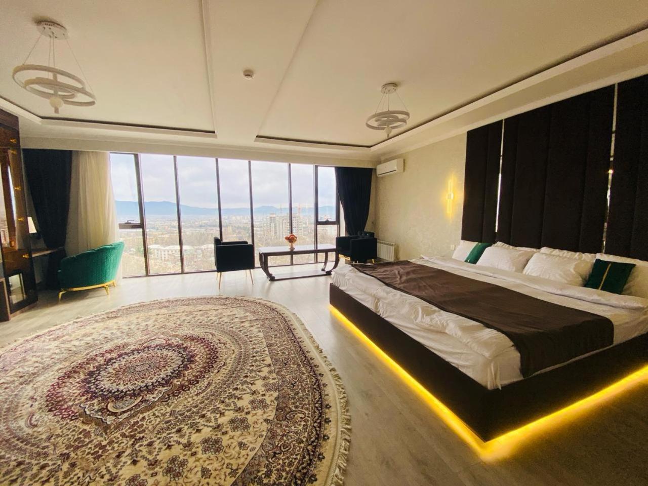 Baland Hotel Душанбе Екстер'єр фото