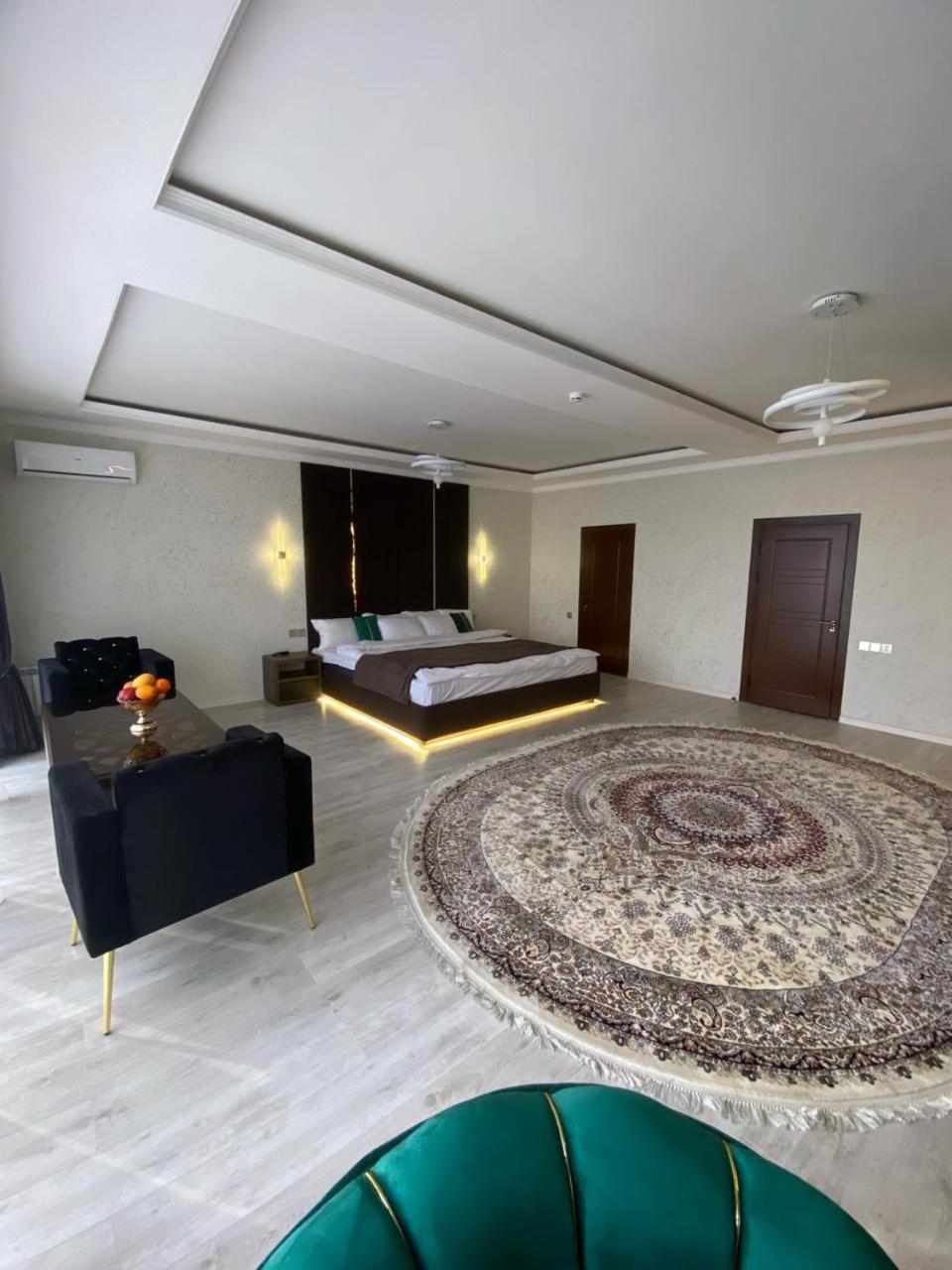 Baland Hotel Душанбе Екстер'єр фото