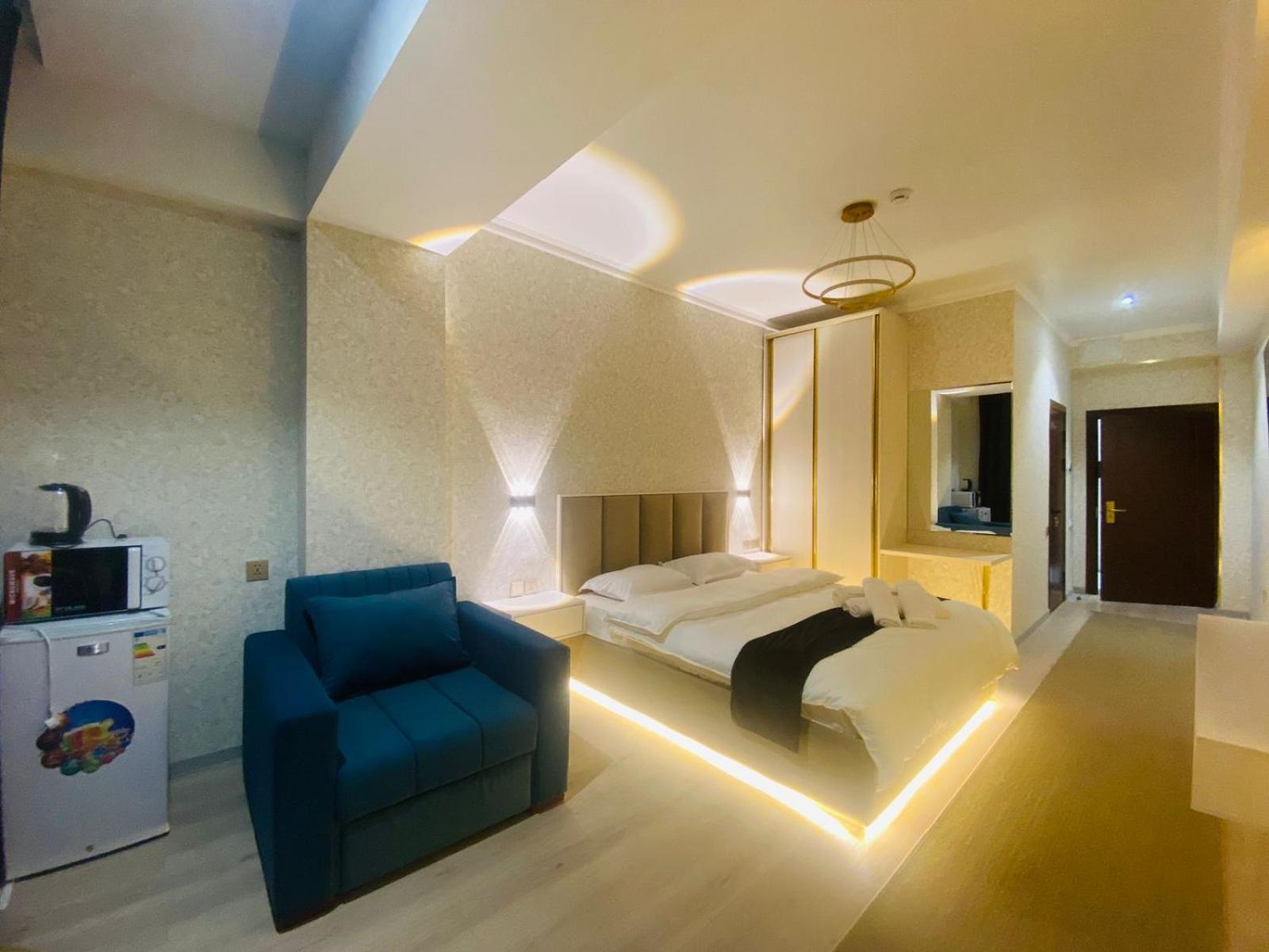 Baland Hotel Душанбе Екстер'єр фото