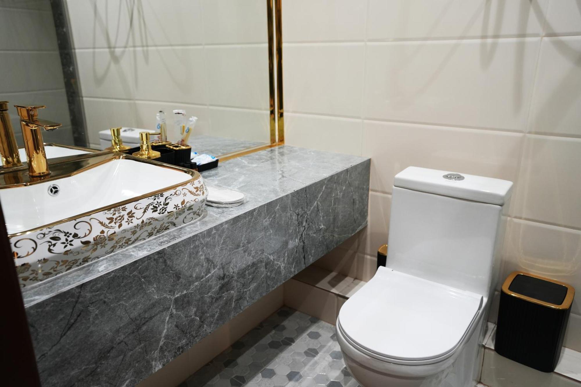 Baland Hotel Душанбе Екстер'єр фото