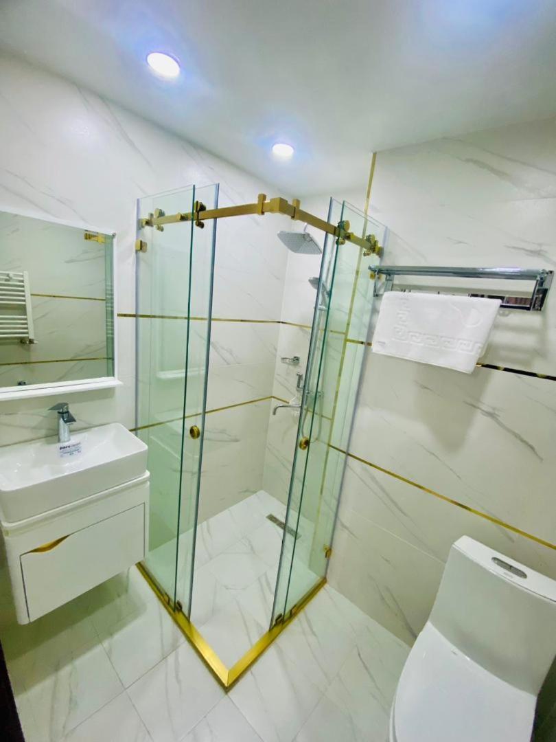 Baland Hotel Душанбе Екстер'єр фото