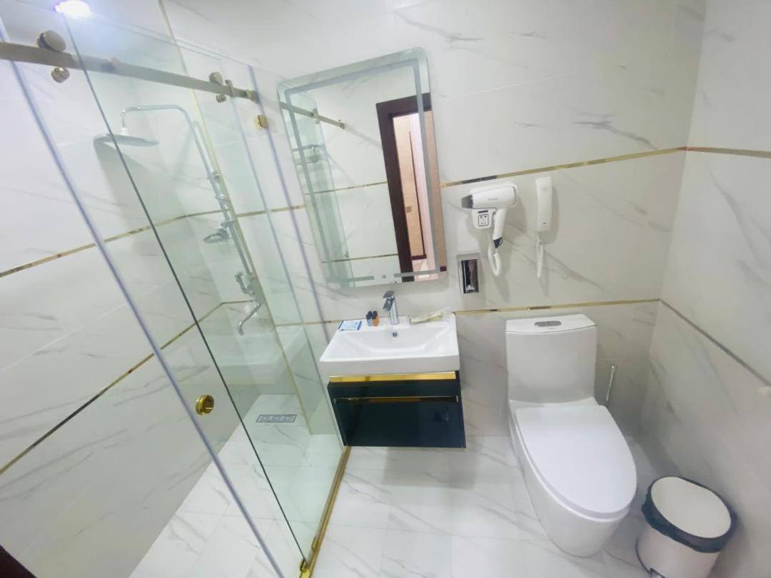 Baland Hotel Душанбе Екстер'єр фото