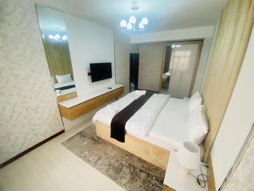 Baland Hotel Душанбе Екстер'єр фото